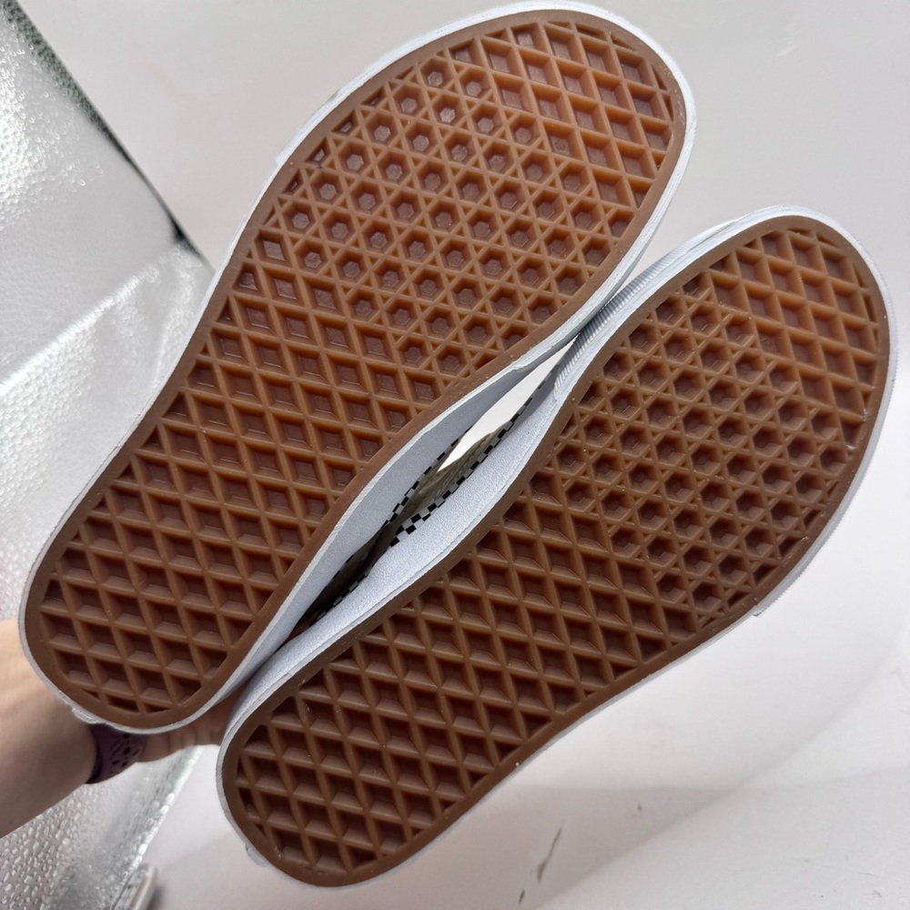 Vans NWOT beige classic slip ons with checker detail 6.5 - Picture 11 of 12